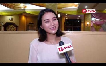 Embedded thumbnail for ကားကောင်းတွေမှာ ပါဝင်သရုပ်ဆောင်ရတဲ့အခွင့်အရေးတွေ ရတာ ကြောင့် ကိုယ့်ကိုယ်ကိုကံကောင်းတယ်လို့ မြင်ပြီး ဒါရိုက်တာအောင်ကိုလတ်နဲ့လည်းရုပ်ရှင် ရိုက်ဖို့လက်ခံထားတယ် ဆိုတဲ့ ခင်သဇင်