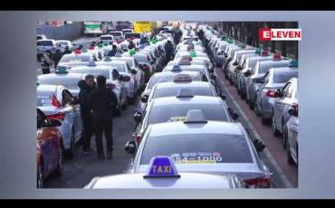 Embedded thumbnail for KakaoTalk မှ ပြုလုပ်မည့် အငှားယာဉ်ဝန်ဆောင်မှု အစီအစဉ်ကို တောင်ကိုရီးယားတက္ကစီသမား သောင်းနှင့်ချီ၍ ချီတက်ဆန္ဒပြ  