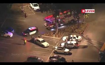 Embedded thumbnail for ကယ်လီဖိုးနီးယားပြည်နယ်ရှိ facebook ၏ ရုံးချုပ်တွင် ဗုံးလန့်မှုတစ်ခုကြောင့် ကယ်ဆယ်ရွှေ့ပြောင်းမှုများပြုလုပ်ခဲ့ရ