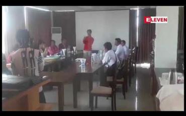 Embedded thumbnail for ဗိုလ်ချုပ်ကြေးရုပ်ထားရှိမှုနှင့် ပတ်သက်ပြီး ညှိနှိုင်းဆွေးနွေးရန် ကရင်နီပြည် ပြည်သူများ ကိုယ်စားပြု ညှိနှိုင်းရေးကော်မတီနှင့် ကြေးရုပ် ဖြစ်မြောက်ရေး ကော်မတီတို့ တွေ့ဆုံ