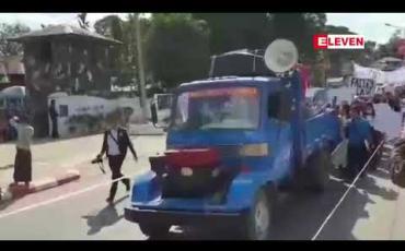 Embedded thumbnail for ထောင်ဒဏ် ချမှတ်ခံရသည့် ကချင်စစ်ရှောင်အရေး လှုပ်ရှားသူသုံးဦး အမြန်ဆုံးလွှတ်ပေးရန် မြစ်ကြီးနားမြို့တွင် ဆန္ဒပြတောင်းဆို