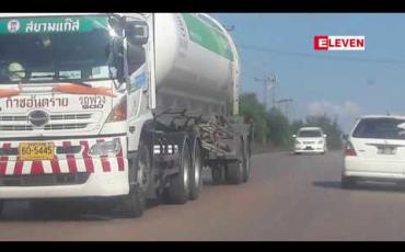 Embedded thumbnail for ယခုဘဏ္ဍာနှစ်တွင် မြဝတီနယ်စပ်ကုန်သွယ်ရေးစခန်းမှ ထိုင်းနိုင်ငံသို့ ကုန်ပစ္စည်းတင်ပို့မှု ယခင်နှစ်ကထက် သိသိသာသာ မြင့်တက်လာသော်လည်း ထိုင်းမှပြန်လည်တင်သွင်းမှုထက် ငါးဆခန့် လျော့နည်းနေဆဲဖြစ်ကြောင်း သိရ 