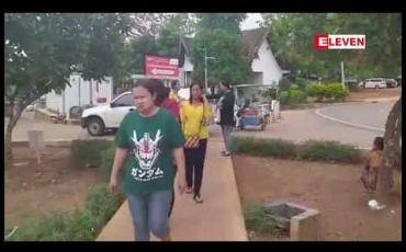 Embedded thumbnail for ထိုင်းနိုင်ငံဘက်သို့ အလုပ်သမား ၆၀၀၀ ကျော် နေ့စဉ် သွားရောက်လုပ်ကိုင်နေရသည့်အတွက် ဘုရားသုံးဆူ နယ်စပ်ဂိတ်စခန်းကို တရားဝင်ဖွင့်ပေးရန် ဒေသခံများ လိုလားနေဟု သိရ