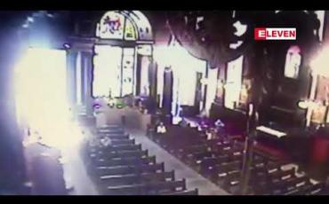 Embedded thumbnail for ဘရာဇီးနိုင်ငံရှိ ခရစ်ယာန်ဘုရားကျောင်း ပစ်ခတ်မှုအတွင်း လေးဦးသေဆုံးပြီး သေနတ်သမား သူ့ကိုယ်သူ သတ်သေခဲ့ 