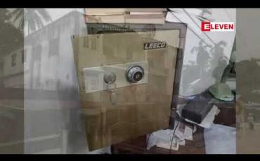 Embedded thumbnail for ကော့သောင်းမြို့နယ်၊ ဆယ်မိုင်ကျေးရွာတွင် အနုကြမ်းစီးခံရမှု တစ်ခုဖြစ်ပွားပြီး ငွေနှင့် လက်ဝတ်ရတနာ တန်ဖိုး ကျပ် ၅၈၃ သိန်းကျော် ပါသွားခဲ့