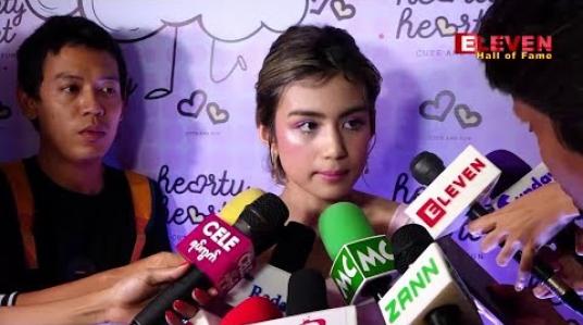 Embedded thumbnail for ပညာရေးကို ပြီးမြောက်အောင် သင်ယူပြီးရင် သားလေးနဲ ့တစ်ဘဝလုံး အမြဲအတူ ရှိနေတော့မယ်လို ့ဆိုလာတဲ့ ယွန်းဝတီလွင်မိုး 