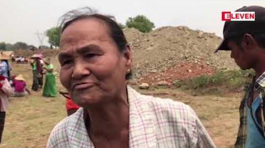 Embedded thumbnail for ပုသိမ်ကြီးမြို့နယ်ရှိ ကျောက်မီးသွေး စွမ်းအင်သုံး ဘိလပ်မြေစက်ရုံစီမံကိန်းသို့ သွားသည့်လမ်းကို သိမ်းဆည်းယာမြေများပေါ်မှ ဖြတ်သန်းဖောက်လုပ်ရန် စီစဉ်နေမှုကို ဒေသခံတောင်သူများက ကန့်ကွက်တားဆီး 