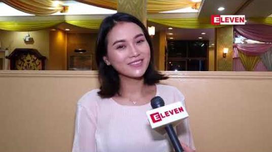 Embedded thumbnail for ကားကောင်းတွေမှာ ပါဝင်သရုပ်ဆောင်ရတဲ့အခွင့်အရေးတွေ ရတာ ကြောင့် ကိုယ့်ကိုယ်ကိုကံကောင်းတယ်လို့ မြင်ပြီး ဒါရိုက်တာအောင်ကိုလတ်နဲ့လည်းရုပ်ရှင် ရိုက်ဖို့လက်ခံထားတယ် ဆိုတဲ့ ခင်သဇင် 