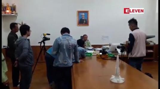Embedded thumbnail for ရှမ်းပြည်နယ်မြောက်ပိုင်းတွင် ဖြစ်ပွားနေသည့် တိုက်ပွဲများကြောင့် ကုန်စျေးနှုန်းမြင့်တက်ခြင်းမရှိစေရန် ရှမ်းပြည်နယ်အစိုးရအဖွဲ့စီမံဆောင်ရွက်ထားဟု သိရ 