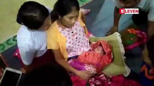 Embedded thumbnail for မြေပြိုမှုမှ မွေးကင်းစ ကလေးငယ်လေးကို ကယ်ထုတ်နိုင်ခဲ့