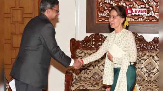 Embedded thumbnail for နိုင်ငံတော်၏ အတိုင်ပင်ခံပုဂ္ဂိုလ်နှင့် တပ်မတော်ကာကွယ်ရေးဦးစီးချုပ်တို့ အိန္ဒိယကာကွယ်ရေးဝန်ကြီးဌာနအတွင်း ဝန်အား သီးခြားစီတွေ့ဆုံပြီး နယ်စပ်ဒေသလုံခြုံရေးနှင့် တည်ငြိမ်အေးချမ်းရေးကိစ္စများ ဆွေးနွေးခဲ့