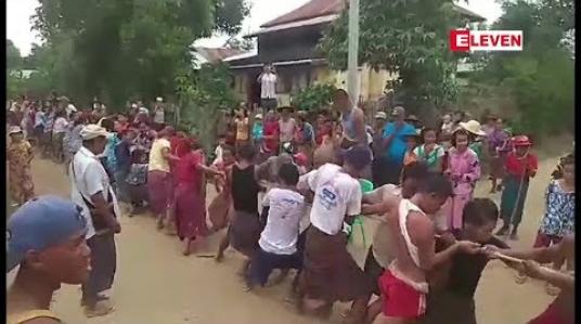 Embedded thumbnail for မိုးခေါင်နေသောကြောင့် ကလေးနှင့် ဂန့်ဂေါမြို့နယ်အတွင်းရှိ ကျေးရွာအချို့တွင် လွန်ဆွဲမှုများပြုလုပ်နေရ