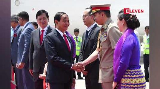 Embedded thumbnail for အိန္ဒိယဝန်ကြီးချုပ် ရှရီနရန်ဒရာမိုဒီ၏ ဒုတိယအကြိမ် ဝန်ကြီးချုပ်သက်တမ်း ကျမ်းသစ္စာကျိန်ဆိုပွဲသို့ နိုင်ငံတော်သမ္မတဦးဝင်းမြင့် တက်ရောက် 