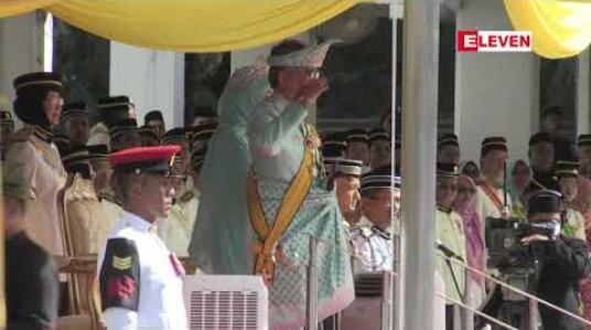 Embedded thumbnail for အစာအဆိပ်သင့်မှုကြောင့် ဆေးရုံတက်ခဲ့ရသည့်မလေးရှားဘုရင် ပြန်ကျန်းမာလာ 