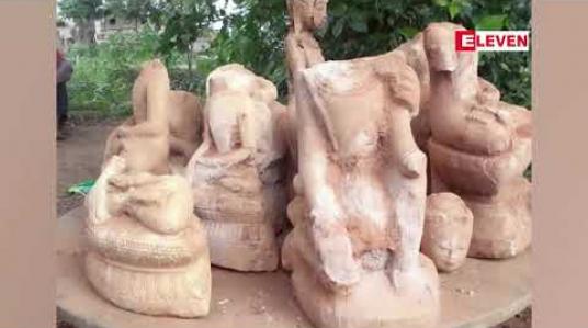 Embedded thumbnail for ယင်းမာပင်ခရိုင် ၊ကနီမြို့နယ်တွင် ပျက်စီးနေသည့် ဘုရားစေတီတစ်ဆူအတွင်းမှ ရှေးဟောင်း ပစ္စည်းအများ အပြားတွေ့ရှိ 