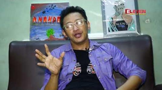 Embedded thumbnail for လက်ရှိ ရုပ်ရှင်လောကအပေါ် သူ့ရဲ့အမြင့်ကို ပြောလာတဲ့ ဒါရိုက်တာ ညိုမင်းလွင်