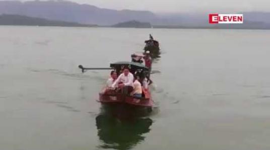 Embedded thumbnail for ထိုင်းနိုင်ငံ၊ရနောင်းထာနီမြန်မာကျောင်းက ထိန်းသိမ်းခံမြန်မာဆရာ/မများပြန်လည်လွတ်မြောက်လာပြီး စာ သင်ကျောင်း ၁၃ ကျောင်းယာယီပိတ်ထားရ 