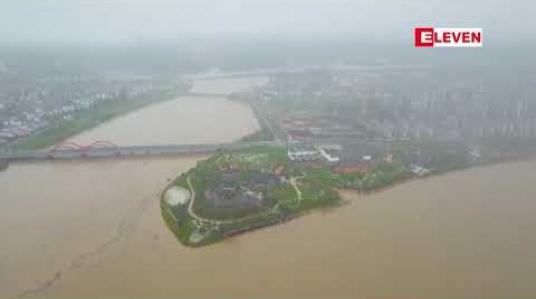 Embedded thumbnail for တရုတ်နိုင်ငံတောင်ပိုင်းတွင် ဖြစ်ပွားနေသည့် ရေကြီးရေလျှံမှုများကြောင့် သေဆုံးသူ ၁၉ဦးထက်မနည်း ရှိလာခဲ့ 