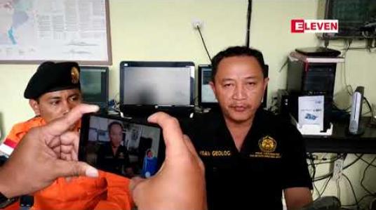 Embedded thumbnail for အင်ဒိုနီးရှားနိုင်ငံ ဆူလာဝေဆီကျွန်း မြောက်ပိုင်းရှိ မောင့်ဆိုပူတန်မီးတောင် ပေါက်ကွဲမှုဖြစ်ပွားခဲ့
