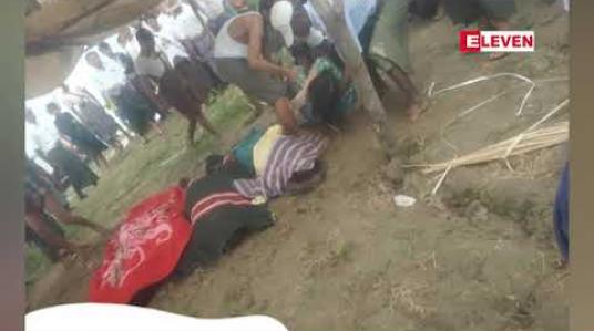 Embedded thumbnail for ရေနံချောင်းမြို့နယ်ရှိ ကျေးရွာနှစ်ရွာတွင် မြေနုုကျွန်းပိုုင်ဆိုုင်မှုအငြင်းပွားကာ ပဋိပက္ခဖြစ်ပွားရာမှ ထွက်ပြေးသူ များ၏ စက်လှေနစ်မြုပ်ခဲ့ပြီး ငါးဦးသေဆုံး၊ ၃၀ ကျော် ပျောက်ဆုုံးနေ