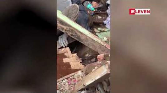 Embedded thumbnail for မွမ်ဘိုင်းတွင် အဆောက်အအုံတစ်လုံး ပြိုကျမှုကြောင့် ဆယ်ဦးသေဆုံးပြီး ဆယ်ဦးခန့် ပိတ်မိနေဟု ယူဆရ