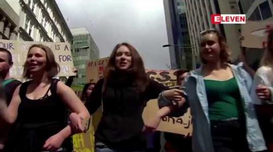 Embedded thumbnail for နယူးဇီလန်နို်င်ငံတွင် လတ်တလော ပြုလုပ်ခဲ့သည့် ရာသီဥတုဆိုင်ရာ သပိတ်မှောက်မှုများတွင် ကျောင်းသား သောင်းနှင့်ချီကာ ပါဝင်ခဲ့