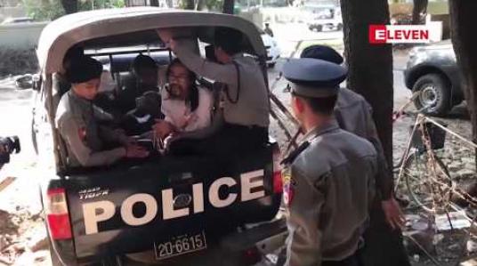 Embedded thumbnail for ဦးကိုနီ အသတ်ခံရမှုမှ တရားစွဲခံထားရသူများကို အကြိမ် (၁၀၀) မြောက်ရုံးထုတ်  