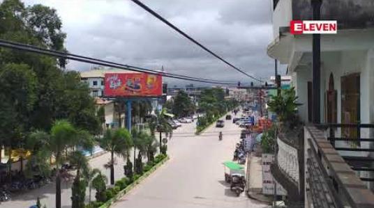 Embedded thumbnail for ဆိုင်ရှေ့၌အပေ့ါစွန့်သော တရုတ်နိုင်ငံသားများအား အရေးယူစစ်ဆေး