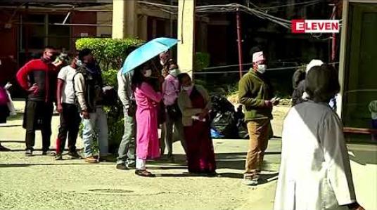 Embedded thumbnail for နီပေါတွင် ကိုရိုနာဗိုင်းရပ်စ် ကူးစက်သူ ၂သိန်းနီးပါး ရှိလာစဉ် ဆေးစစ်မှုနှင့် ဆေးကုသမှုများကိုအခမဲ့ လုပ်ဆောင်ပေးမည်ဟု အစိုးရကြေညာ