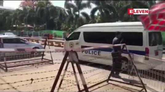 Embedded thumbnail for အဂတိလိုက်စားမှု တိုက်ဖျက်ရေးဥပဒေဖြင့် တရားစွဲခံရသည့် ဦးဟန်ထူးပါ ငါးဦးအမှုမှ ခရိုင်ဥပဒေအရာရှိ ဦးကိုကိုလေးက ငွေကျပ်သိန်း (၁၃၀) ယူသည်ဟု စွပ်စွဲခံရသည့်နေ့တွင် ၎င်း၏ ရုံးခန်းတွင်မရှိဘဲ ပြင်ပ တာဝန်များ ထမ်းဆောင်နေဟု ထွက်ဆို 