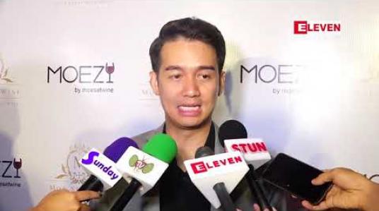 Embedded thumbnail for ကိုယ့်ဘဝကိုမကျေနပ်တာမရှိခဲ့ဘူး ၊ ဖြစ်ရတဲ့အနုပညာဘဝကိုလည်း ကျေနပ်ရောင့်ရဲတယ်၊ အကောင်းမြင်တဲ့ စိတ်ထားလေးနဲ့သာယာလှပအောင်နေတယ် ဆိုတဲ့ ရဲလေး 