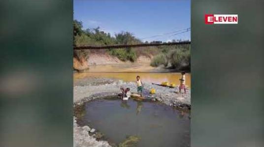 Embedded thumbnail for ကျောက်တူးဖော်သည့်စွန့်ပစ်မြေစာများ စွန့်ပစ်မှုကြောင့် တိမ်ကောနေသည့် နန်စီဘွန်ချောင်းအား ပြန်လည်တူးဖော်မှုပြုလုပ် 