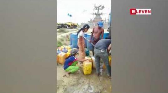 Embedded thumbnail for ပင်လယ်ကမ်းပါးပြို၍ ယာယီပြောင်းရွှေ့ထားသော ကဝမြို့နယ်အတွင်းရှိ ကျေးရွာများ သောက်သုံးရေ အခက်ကြုံနေ 