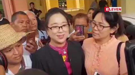 Embedded thumbnail for ရွှေဝါရောင်ဆရာတော် ဦးသောဘိတကို နိုင်ငံတော်အကြည်ညိုပျက်စေမှု ပုဒ်မ၅၀၅(ခ)ဖြင့် တရားစွဲဆိုနိုင်ရန် တပ်မတော်က လျှောက်ထားမှု အမရပူရမြို့နယ်တရားရုံးမှ ပလပ် ကြောင်းအမိန့်ချ 