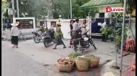 Embedded thumbnail for အမှုကိစ္စအဆင်ပြေစေရန်၊အကျဉ်းထောင်မပို့ရန်နှင့် မနှိပ်စက်ရန် ငွေကြေးလက်ခံခဲ့သည့် မန္တလေးတိုင်းရဲတပ်ဖွဲ့မှ ရဲအရာရှိ သုံးဦးအား အဂတိလိုက်စားမှုတိုက်ဖျက်ရေးဥပဒေဖြင့် အမှုဖွင့် 