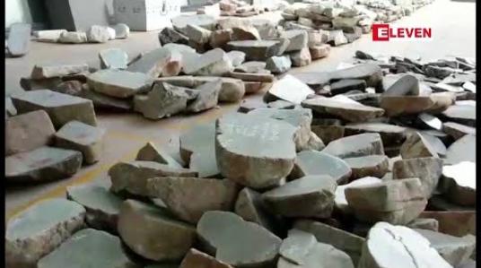 Embedded thumbnail for  မန္တလေးတွင် ပထမဆုံးအကြိမ်ကျင်းပမည့် ကျောက်မျက်ရတနာပြပွဲတွင် ဝယ်ယူသူမှပေးဆောင်ရမည့် ကုန်သွယ်ခွန်ငါးရာခိုင်နှုန်း  ကင်းလွတ်ခွင့်ရရန် တိုင်းအစိုးရထံ တင်ပြထား (ရုပ်သံ)