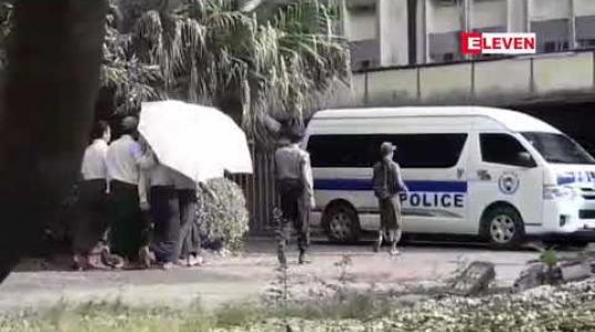 Embedded thumbnail for အဂတိလိုက်စားမှုတိုက်ဖျက်ရေးဥပဒေဖြင့် ရန်ကုန်တိုင်းဥပဒေချုပ်ဟောင်းဦးဟန်ထူးပါ ငါးဦးကို အမှုဖွင့်ရာတွင် သက်သေတစ်ဦးအဖြစ် သန်းထွဋ်အောင်၏ဖခင်ကို စစ်ဆေးခဲ့ကြောင်း တရားလို ထွက်ဆိုခဲ့ 