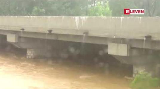Embedded thumbnail for တိုင်ဖွန်းမုန်တိုင်းLekimaကြောင့် တရုတ်နိုင်ငံတွင် သေဆုံးသူ ၄၉ဦး ရှိလာခဲ့ပြီးလူ ၁ဝသန်းကျော် သဘာဝဘေးသင့်ခဲ့ 