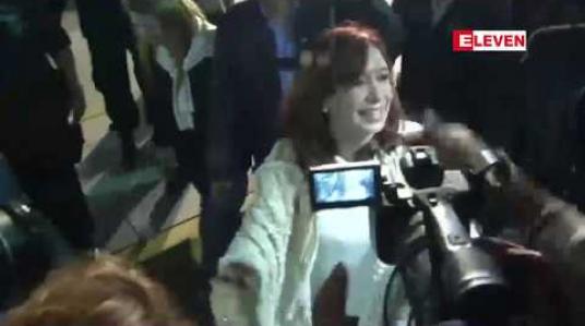Embedded thumbnail for အာဂျင်တီးနားသမ္မတဟောင်း Cristina Kirchner ကို အဂတိလိုက်စားမှုဖြင့် ရုံးတင်စစ်ဆေးမည်  