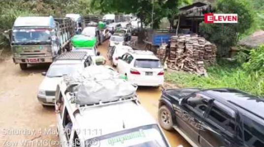 Embedded thumbnail for ဖားကန့်လမ်းပိုင်း ပျက်စီးမှုကြောင့် လမ်းတစ်လျောက် ယာဉ်အစီးရေရာနဲ့ချီ ပိတ်ဆို့မှုဖြစ်ပွားနေ