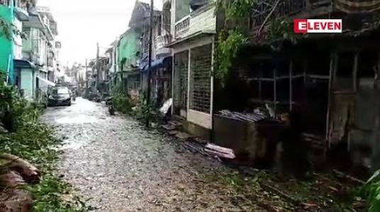 Embedded thumbnail for မော်လမြိုင်တွင် လေဆင်နှာမောင်းတိုက်ခတ်မှုကြောင့် လူနေအိမ်အချို့ပျက်စီးမှုဖြစ်ပွား