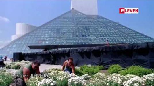 Embedded thumbnail for ပဲရစ်မြို့ရှိ လူဗာပြတိုက်၏ မှန်ပိရမစ် အပါအဝင် ဗိသုကာ လက်ရာအများအပြားကို ဖန်တီးခဲ့သည့် ကမ္ဘာကျော် ဗိသုကာပညာရှင် I.M. Pei အသက် ၁၀၂ အရွယ်တွင် ကွယ်လွန်
