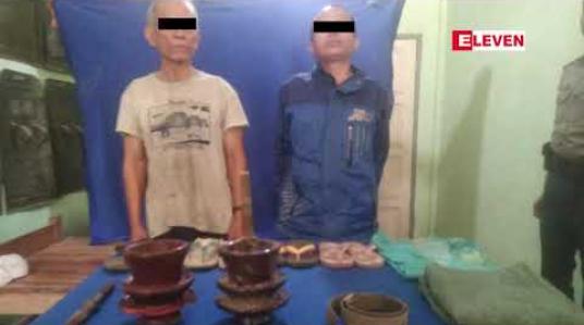 Embedded thumbnail for အိမ်ခြံကိစ္စစကားများရာမှ လင်မယားနှစ်ဦးအား သားအဖနှစ်ဦးက ဓါတ်တိုင်ကြွေသီးဖြင့် ရိုက်သတ်မှု တောင်ငူမြို့နယ်အတွင်း ရန်ကုန်-မန္တလေးလမ်းဟောင်းဘေးတွင် ဖြစ်ပွား