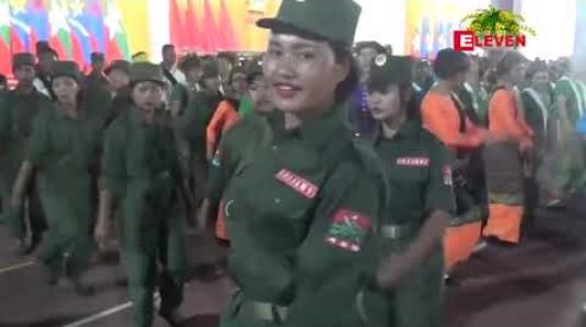 Embedded thumbnail for UWSP/UWSA ငြိမ်းချမ်းရေး တည်ဆောက်မှု နှစ် ၃၀ ပြည့်ပွဲတော်အတွက် ကြိုတင်လေ့ကျင့်မှုများ ပန်ဆန်းမြို့ တွင် ပြုလုပ်နေပြီး ပြည်နယ်သီချင်းသီဆိုခြင်း၊ စစ်ရေးပြချီတက်ခြင်းများ ပါဝင်မည်