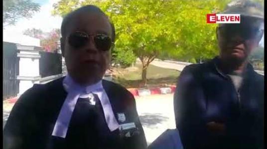 Embedded thumbnail for အမွေဆိုင်အမှုကိစ္စကို ပလပ်ခံခဲ့ရပြီးနောက် ပြည်ထောင်စုတရားသူကြီးချုပ်ထံသို့ တိုက်ရိုက်အထူးအယူခံဝင်ရောက်ခွင့်ပြုရန် ဦးအောင်ဆန်းဦးဘက်က လျှောက်ထား (ရုပ်သံ)