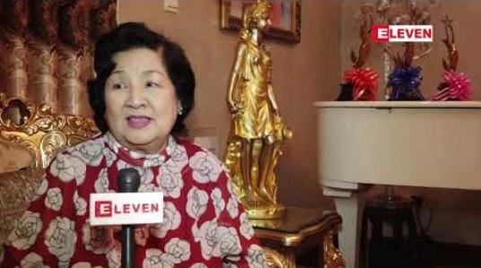 Embedded thumbnail for ဒေါ်ဝါ၀ါဝင်းရွှေ မှ မိန်းကလေးများ ခေတ်မီစွာ ဝတ်စားဆင်ယင်မှုနဲ ့ပတ်သက်ပြီး ပြောထား