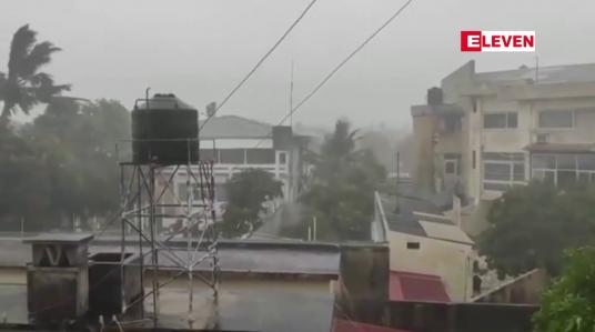 Embedded thumbnail for မိုဇမ်ဘစ်နိုင်ငံ အလယ်ပိုင်းသို့ ဆိုင်ကလုန်းမုန်တိုင်း ဝင်ရောက် တိုက်ခတ်ခဲ့ 