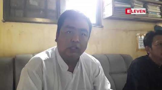 Embedded thumbnail for မြောက်ဒဂုံမြို့နယ်တွင် ဆက်သွယ်ရေး ဥပဒေပုဒ်မ ၆၆ (ဃ) ဖြင့် တရားစွဲ ခံထားရသူအား ၃ နှစ်ခန့် စစ်ဆေးပြီးချိန်တွင် ငွေဒဏ် ကျပ် ငါးသောင်း (သို့မဟုတ်) ထောင်ဒဏ် တစ်လ ချမှတ် 